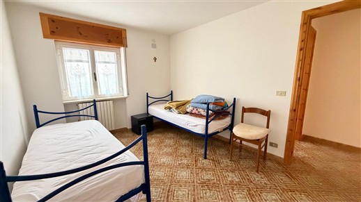Villa Panoramica In Buone Condizioni Con Trullo Comunicante.